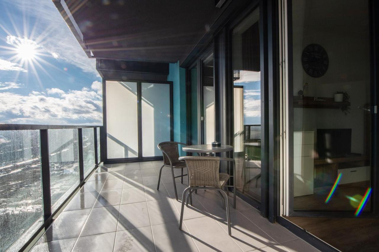Waterfront City Apartments By Urbanrent Будапеща Екстериор снимка