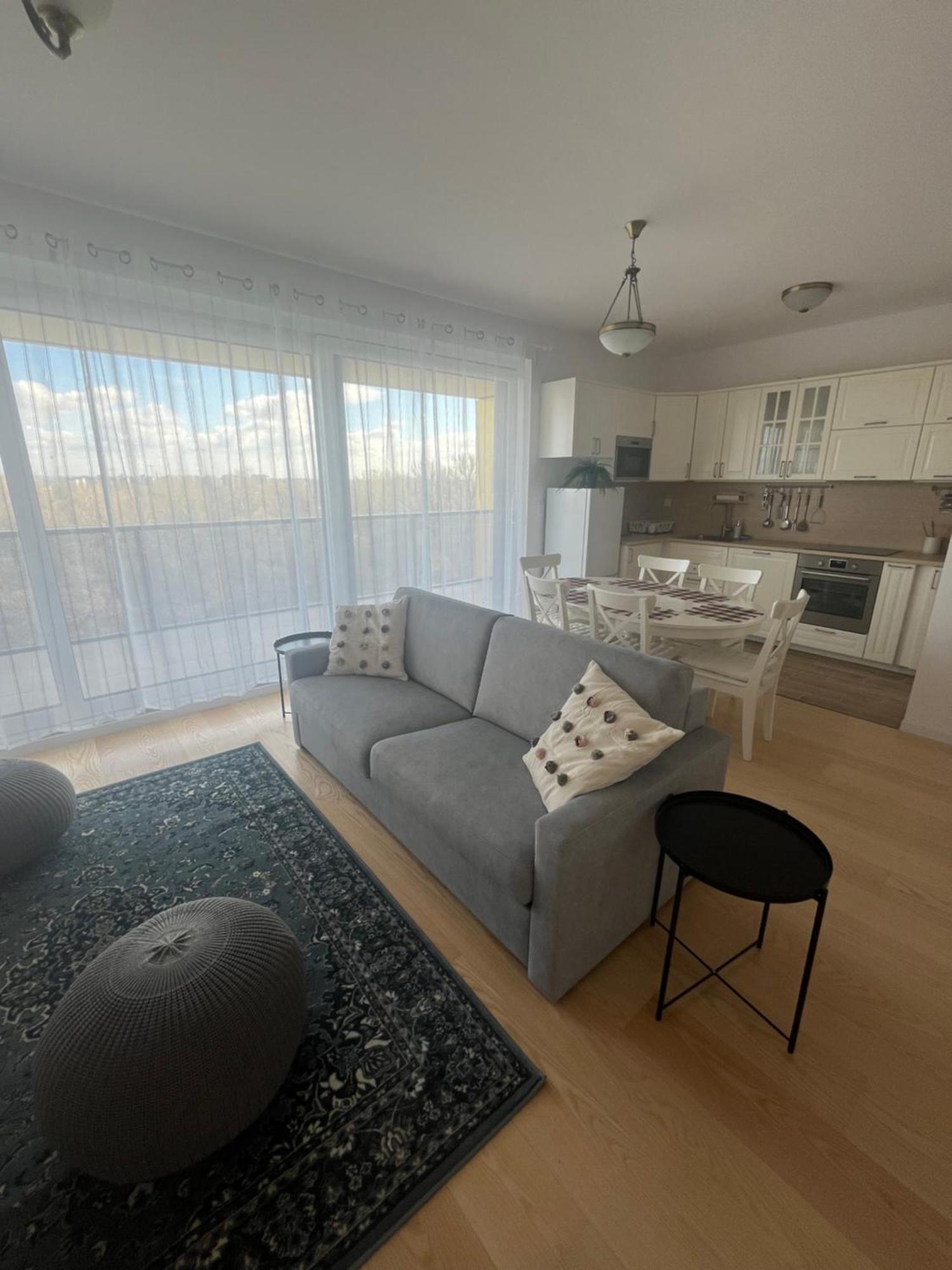Waterfront City Apartments By Urbanrent Будапеща Екстериор снимка