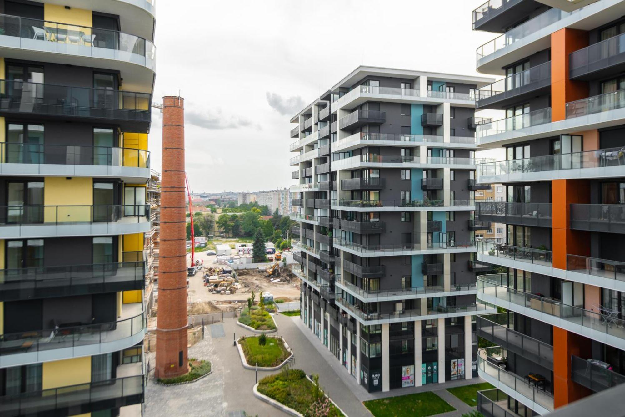 Waterfront City Apartments By Urbanrent Будапеща Екстериор снимка