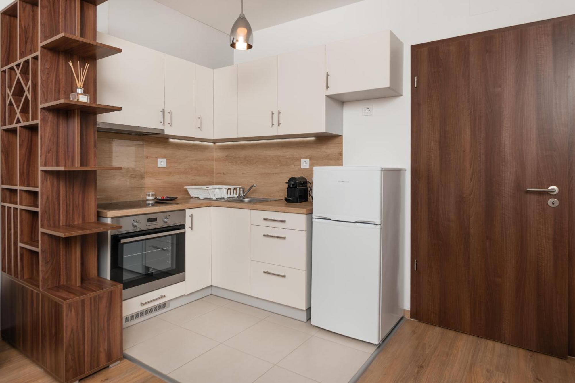 Waterfront City Apartments By Urbanrent Будапеща Екстериор снимка